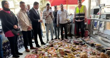 تموين السويس يضبط 3 أطنان لحوم فاسدة بحي الأربعين
