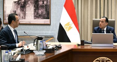 رئيس الوزراء يتابع تقدم مبادرة “الرواد الرقميون” الرئاسية