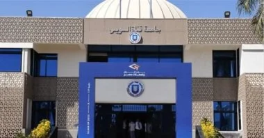 رئيس جامعة القناة يهنئ علوم الإسماعيلية باعتماد 3 برامج أكاديمية