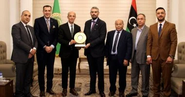 رئيس جامعة بني سويف يبحث تعزيز التعاون الأكاديمي مع المندوبية الليبية