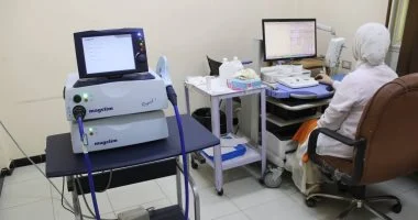 رئيس جامعة بني سويف يفتتح وحدة العلاج بالتحفيز المغناطيسي والنيروفيدباك بالمحافظة