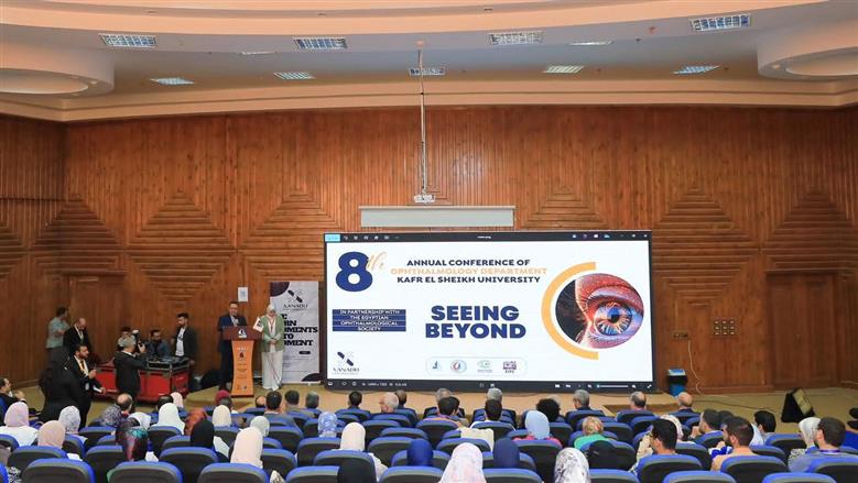 رئيس جامعة كفر الشيخ يدشن المؤتمر الثامن لطب العيون بمشاركة كبار العلماء