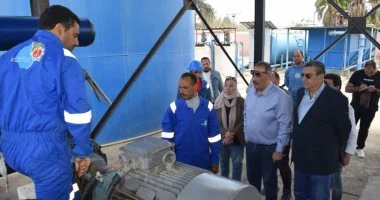 رئيس شركة مياه القناة يتفقد محطتي بحر البقر في بورسعيد