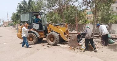 رفع 2045 طن قمامة وتحرير 121 محضراً تموينياً بكفر الشيخ