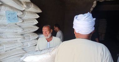 زراعة الفيوم تتابع انتظام صرف الأسمدة بالجمعيات الزراعية