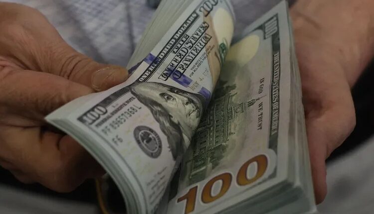 سعر الدولار اليوم السبت 2-5-2026 فى البنوك المصرية.. آخر تحديث