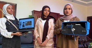 طلاب هندسة سوهاج يبتكرون مشروعات تخرج ذكية لترشيد الطاقة