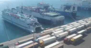 غداً.. غلق الموانئ البحرية في البحر الأحمر لسوء الأحوال الجوية