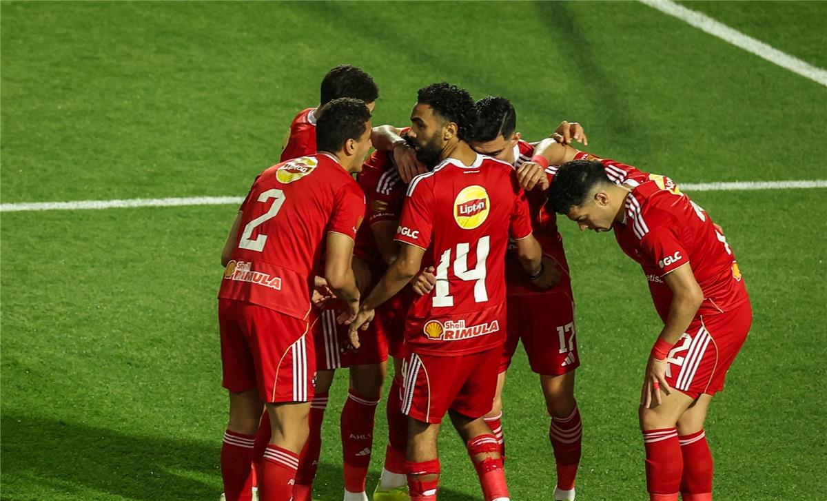 بعد الفوز على الزمالك بثلاثية.. فرص الأهلي في الفوز بالدوري