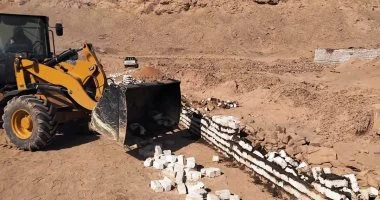 محافظ أسوان يوجه بإزالة 257 حالة تعدٍ على أراضي الدولة