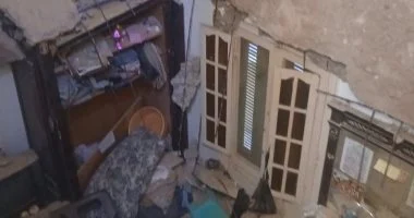محافظ الإسكندرية يوجه بإخلاء عقار عقب انهيار جزئي في محرم بك