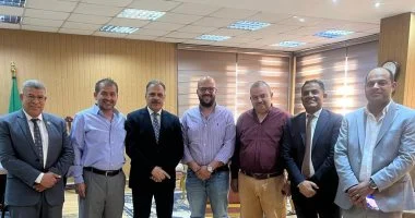محافظ الشرقية يوجه بإنشاء مركز إيواء للكلاب الضالة بالعاشر من رمضان