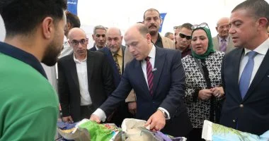 محافظ الغربية يفتتح معرض السلع الغذائية المخفضة في طنطا