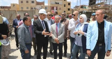 محافظ بني سويف يوجه بسرعة الانتهاء من مستشفى ناصر العام