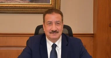 محافظ بورسعيد يحيل مخالفات مدرسة دولية إلى النيابة العامة