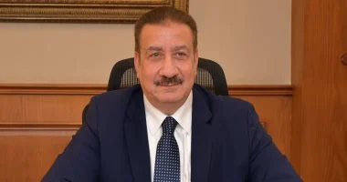 محافظ بورسعيد يصدر قرارات لتسريع خدمات التصالح والمراكز التكنولوجية بالمحافظة