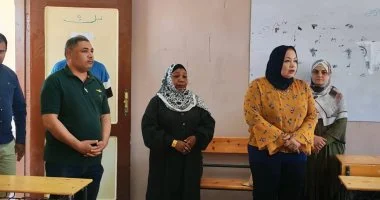 مدير تعليم جنوب سيناء يتفقد امتحانات النقل الفني بمدارس طور سيناء