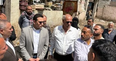 نائب محافظ الفيوم يتفقد الأعمال النهائية لتطوير مواقف دمو وسنهور وإطسا