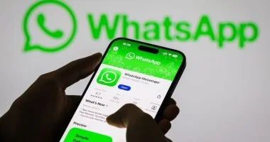 واتساب يختبر نسخة مدفوعة لمستخدمي iOS بمزايا حصرية