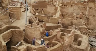 واحة سيوة تتصدر قائمة المقاصد السياحية الشتوية والعلاجية بمطروح