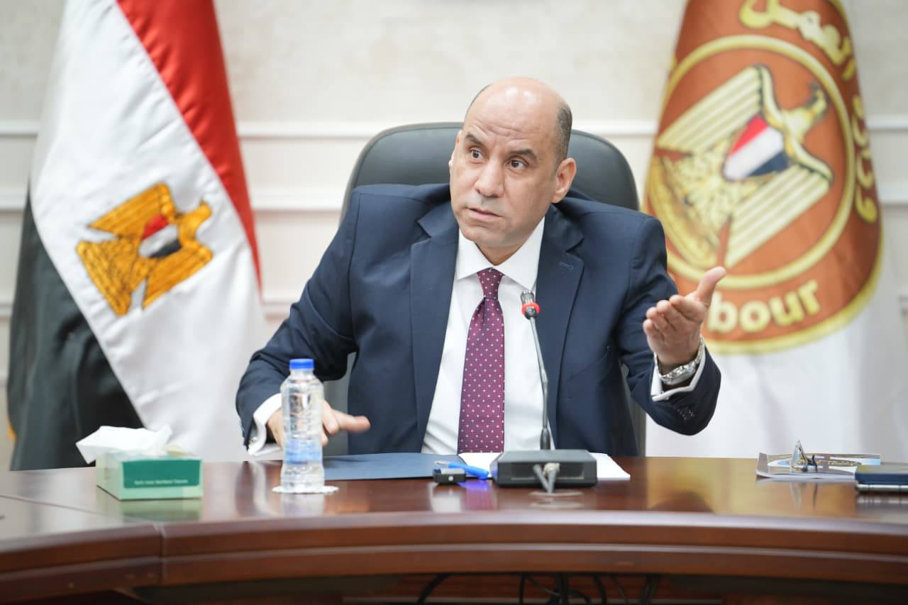 وظائف وزارة العمل مايو 2026.. 4145 وظيفة في هذه التخصصات